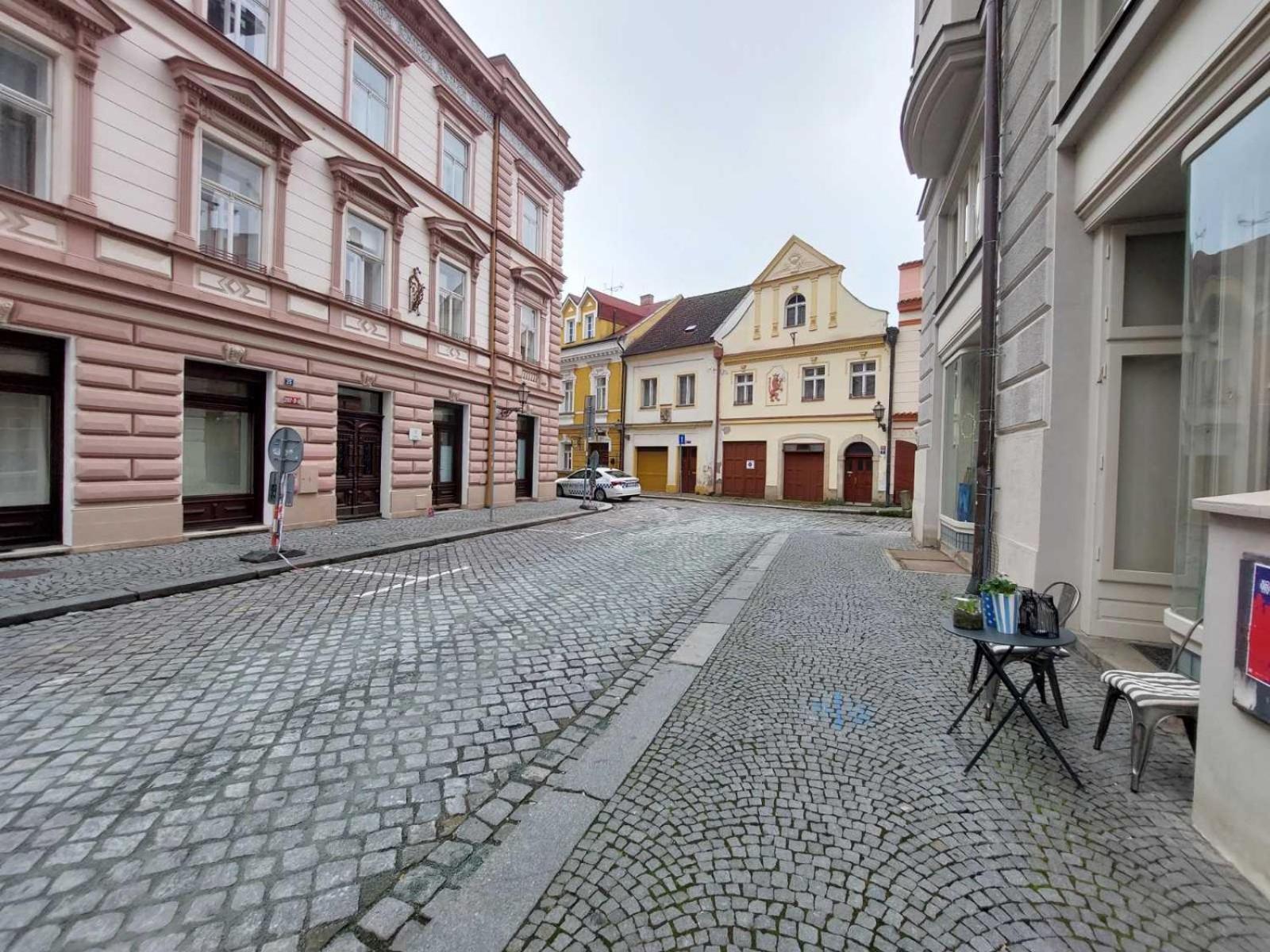 Exkluzivni Apartman V Prizemi V Hradci Kralove Hradec Králové Eksteriør bilde